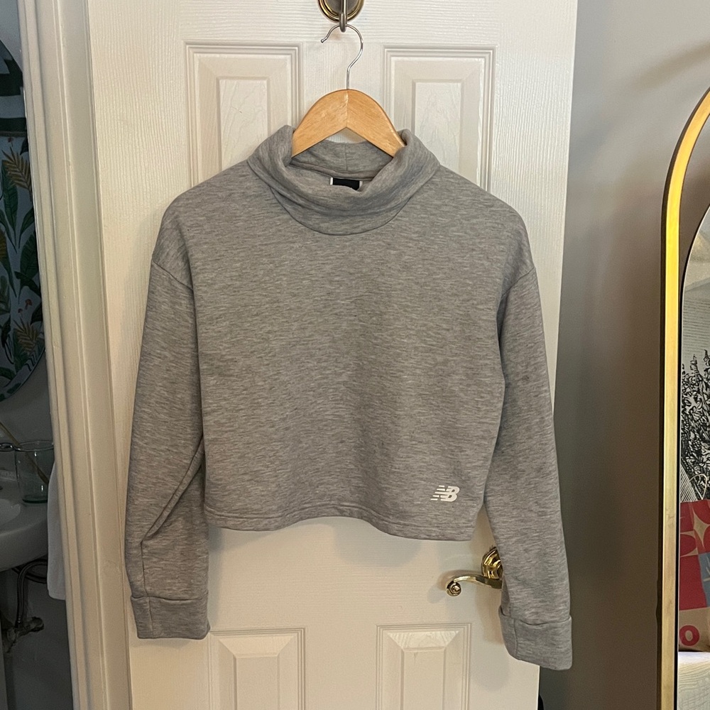 New Balance Women's Grey Cropped Turtleneck Sweatshirt